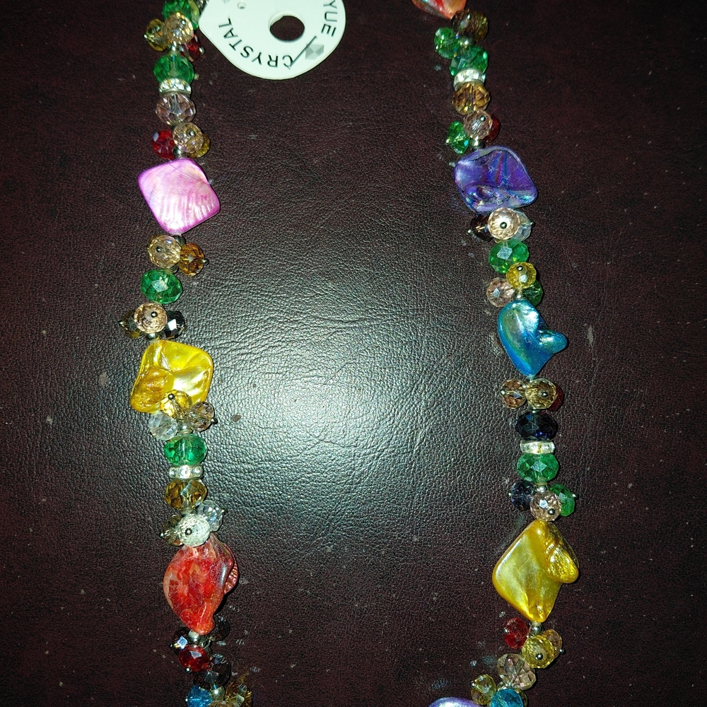 Multicolor Beaded Necklace - Picture 2 of 3